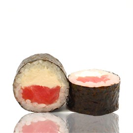 {{photo.Alt || photo.Description || 'Ролл с "Тунцом и сыром"'}}